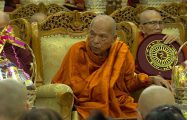 Thumbnail voor TV: Monk Politics
