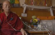 Thumbnail voor Tukdam: een boeddhistische beoefening op de rand van de dood