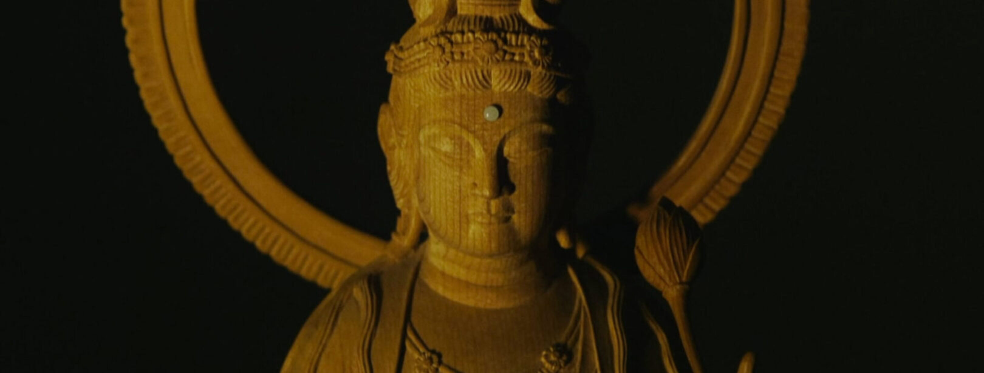 header-bodhi-Carving-the-Divine