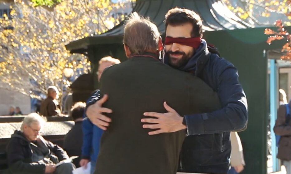 Alleen oprechte nieuwsgierigheid kan wij/zij-kloof dichten