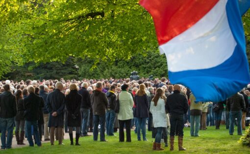 Thumbnail voor Wie herdenken we op 4 mei?