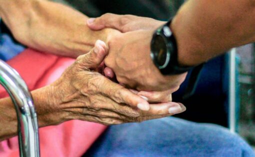 Thumbnail voor Compassie in de zorg: de bodhisattva’s van Amsterdam–Noord