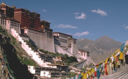 Thumbnail voor Wie waakt straks over de ziel van Tibet?