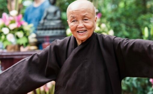 Thumbnail voor De Ware Leegte van sister Chan Khong